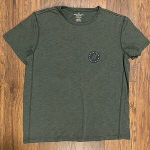 American Eagle Outfitters green shirt size medium